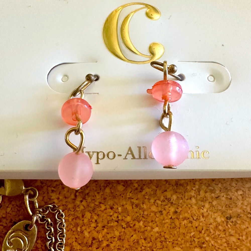 Earrings and necklace set